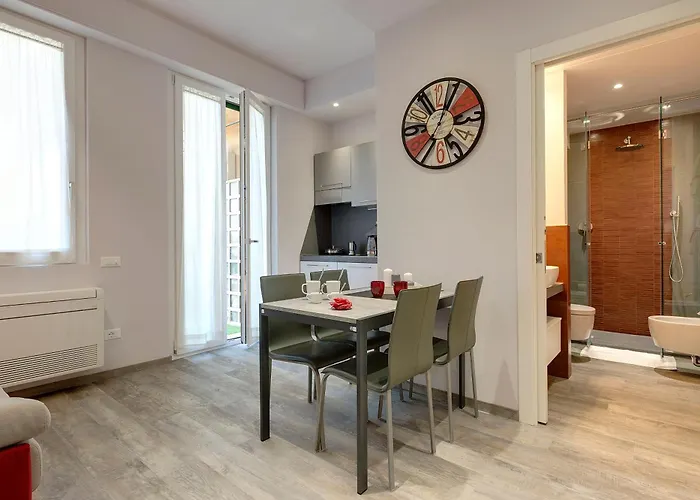 Dante e Virgilio Apartments